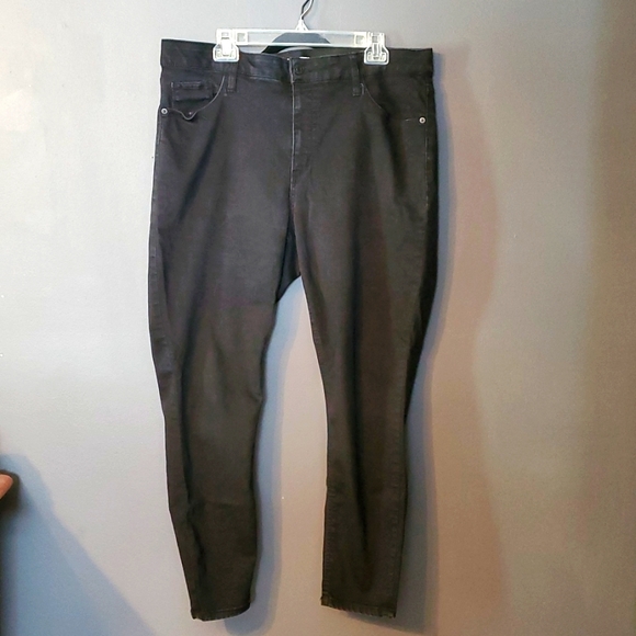 Ava & Viv Skinny Jeans - Picture 1 of 4